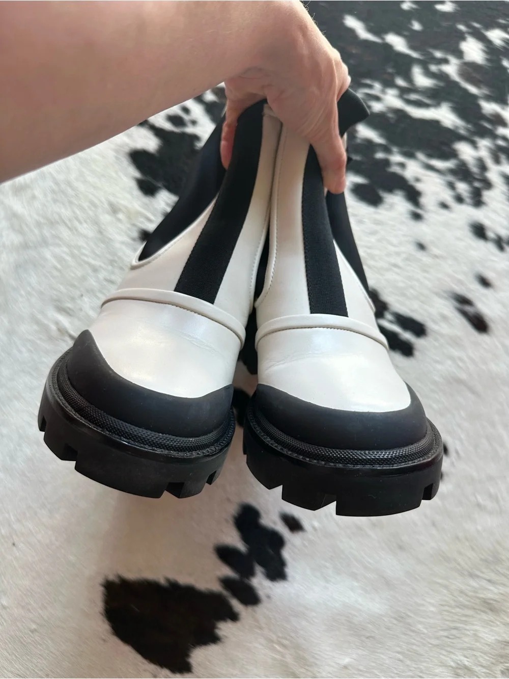 Tory Burch Black and White ‘Storm Tooper’ Chunky Chelsea Boots 9